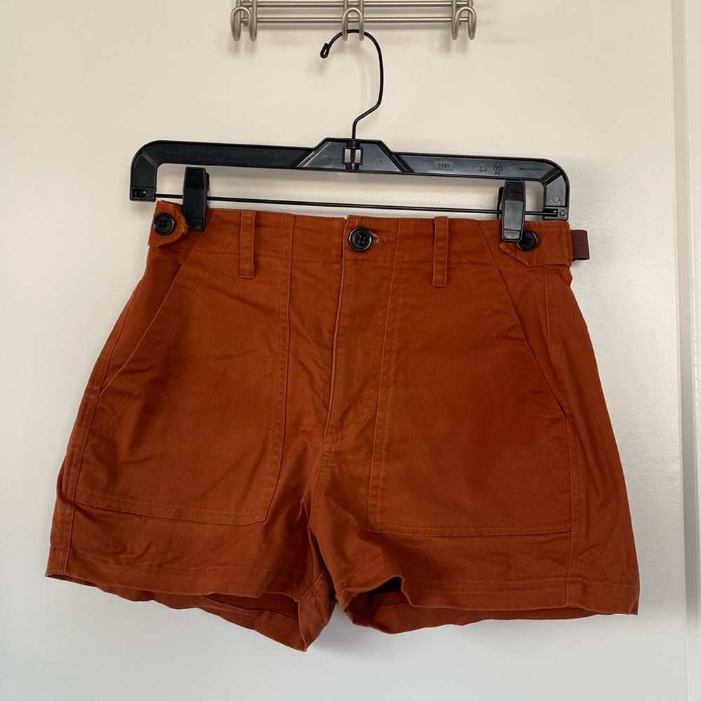 Wondery shorts size XS